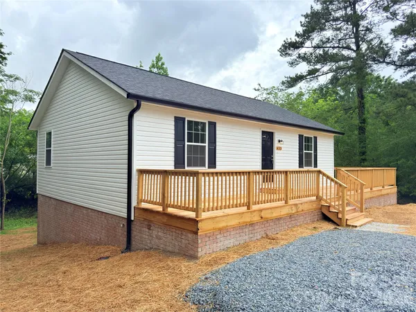$213,000 | 431 Eastover Avenue, Norwood, NC 28128