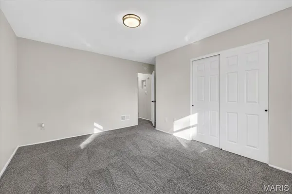 $1,750 | 3861 Coronado Drive, Alton, IL 62002