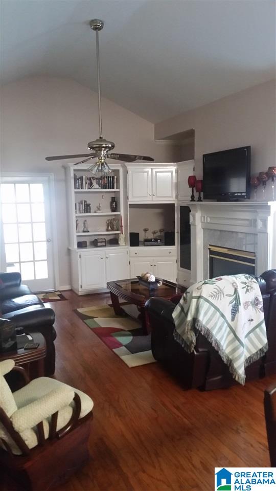 22 Oak Place Pleasant Grove, AL 35127 - Photo 5 of 10