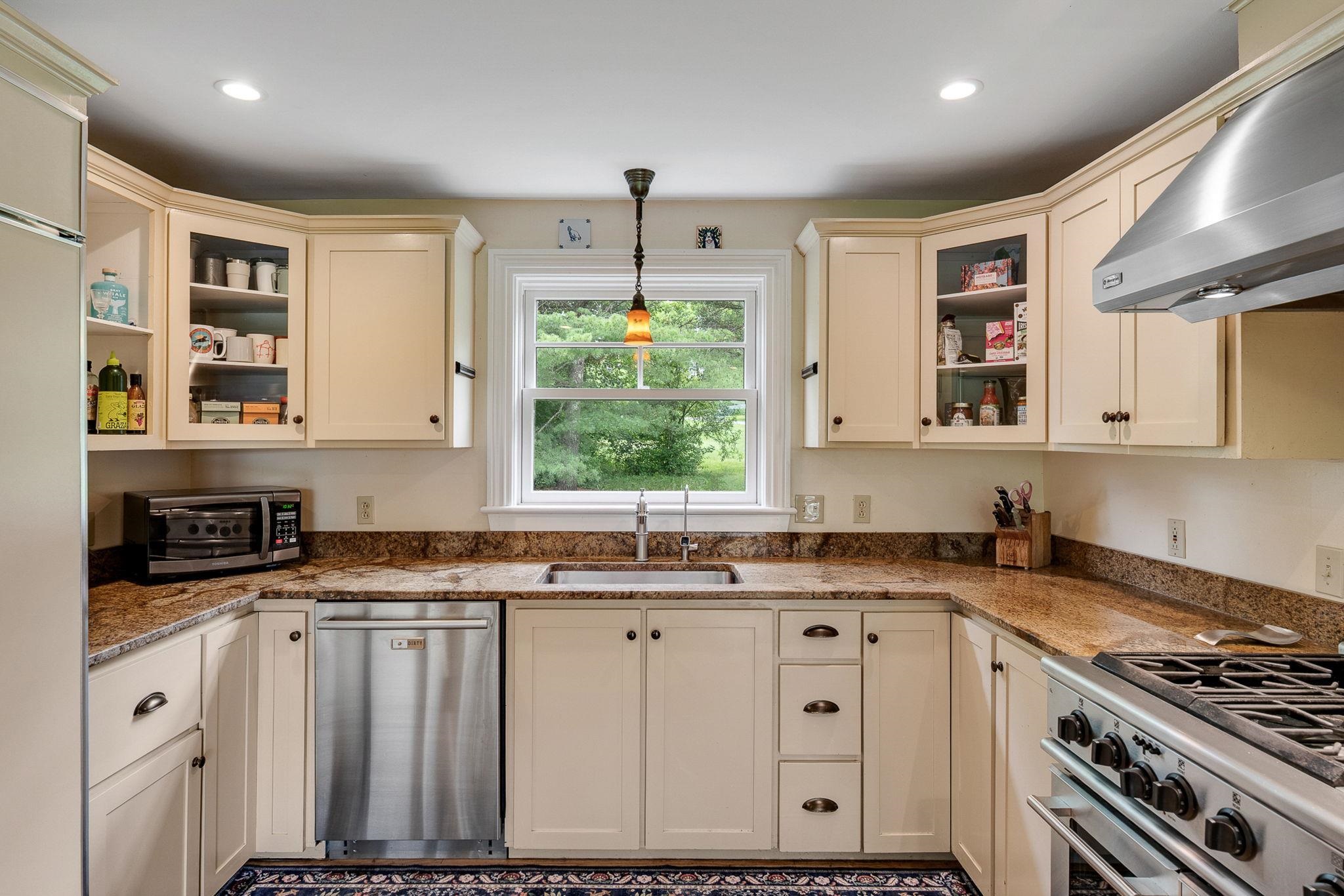 6307 Mt Philo Road Charlotte, VT 05445 - Photo 13 of 51