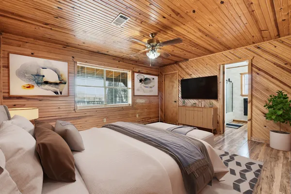 $375,000 | 344 Birch Drive, Onalaska, TX 77360