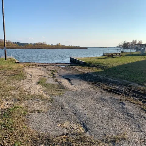 $405,000 | 344 Birch Drive, Onalaska, TX 77360