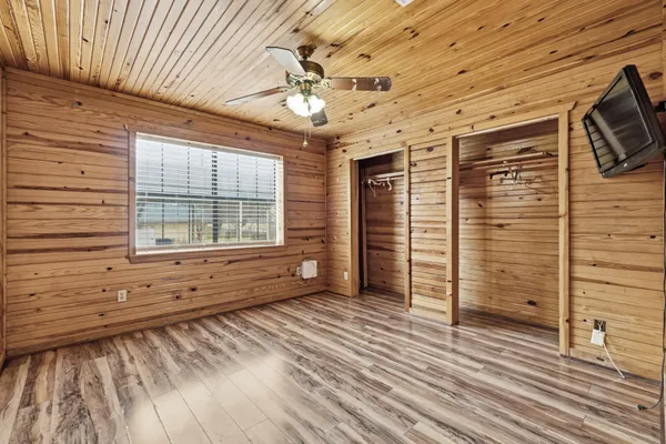 $375,000 | 344 Birch Drive, Onalaska, TX 77360