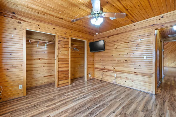 $375,000 | 344 Birch Drive, Onalaska, TX 77360