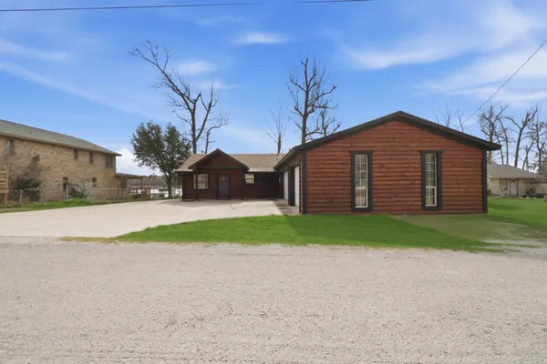 $375,000 | 344 Birch Drive, Onalaska, TX 77360