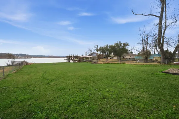 $375,000 | 344 Birch Drive, Onalaska, TX 77360