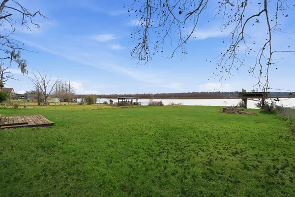 $375,000 | 344 Birch Drive, Onalaska, TX 77360