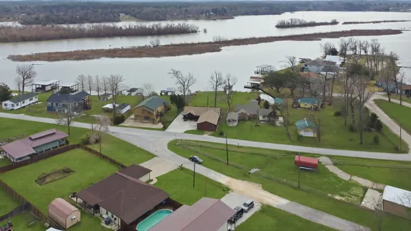 $375,000 | 344 Birch Drive, Onalaska, TX 77360