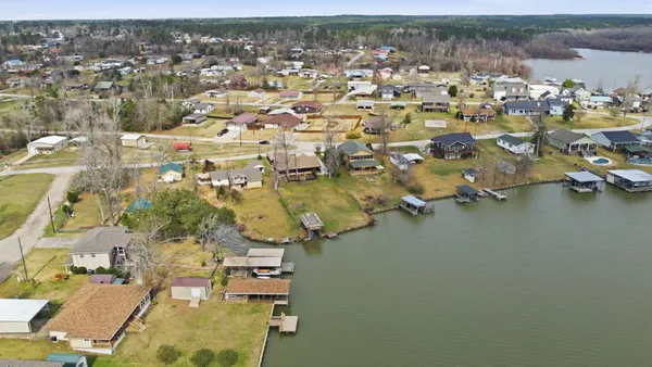 $375,000 | 344 Birch Drive, Onalaska, TX 77360