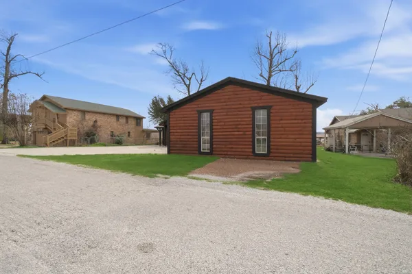 $375,000 | 344 Birch Drive, Onalaska, TX 77360