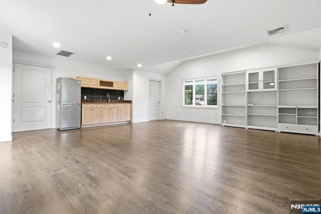 20 Somerset Road, Unit 1 Norwood, NJ 07648 - Photo 6 of 20 Gallery Image 6