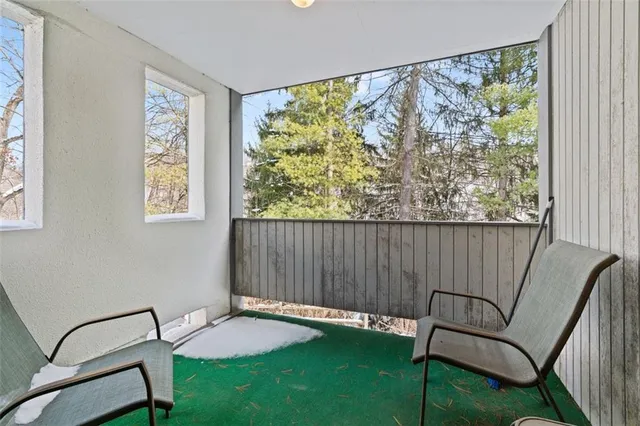 $279,900 | 1557 Pinehurst Drive, Pittsburgh, PA 15241