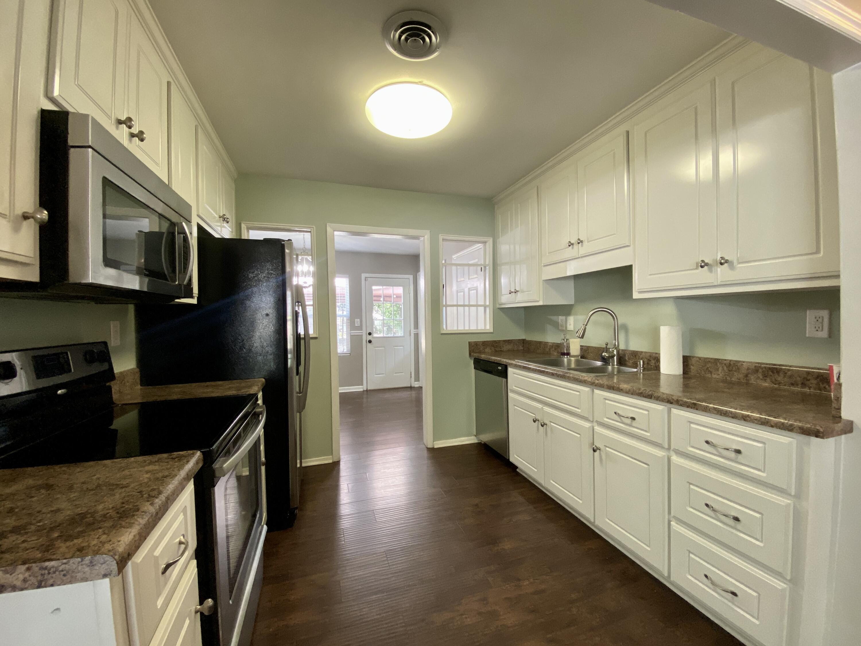 2032 Wren Road North Augusta, SC 29841 - Photo 4 of 13 IMG_4587