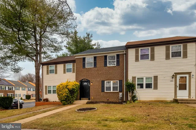 $489,000 | 1928 Tilghman Drive, Crofton, MD 21114