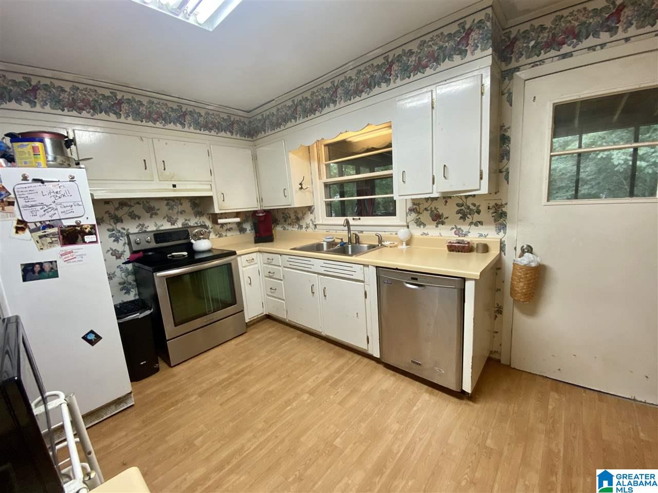 3976 Kyle Lane Birmingham, AL 35243 - Photo 6 of 13