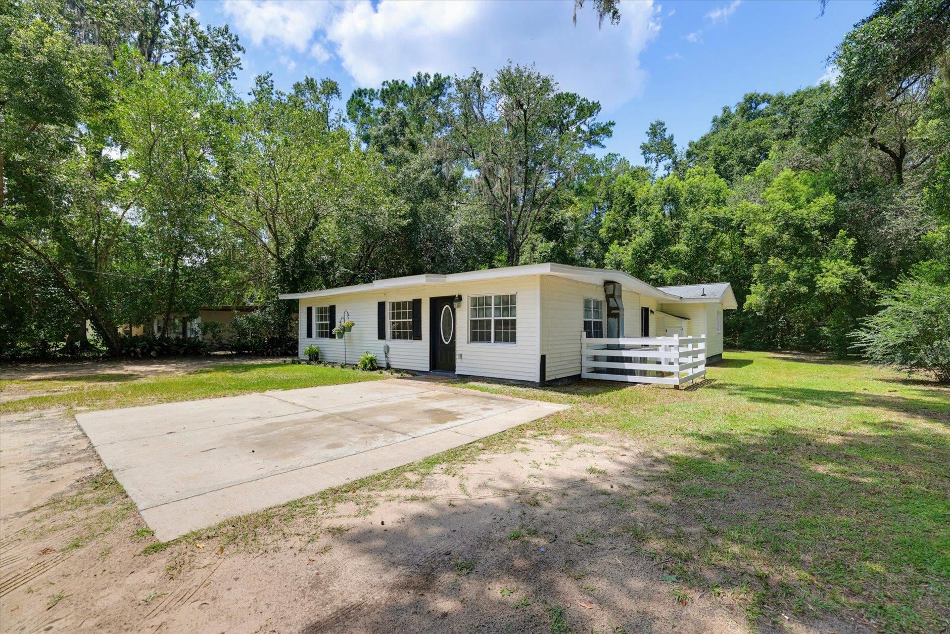 3310 North Ridge Road Tallahassee, FL 32305 - Photo 4 of 39 Gallery Image 4