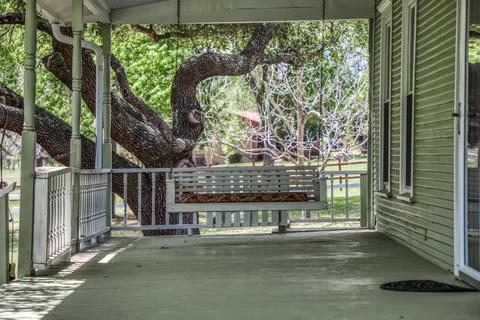 $725,000 | 7257 Kurt Drive, Brenham, TX 77833