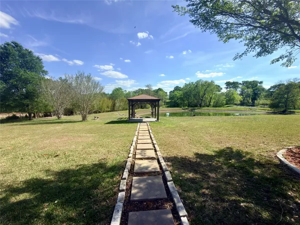 $750,000 | 7257 Kurt Drive, Brenham, TX 77833