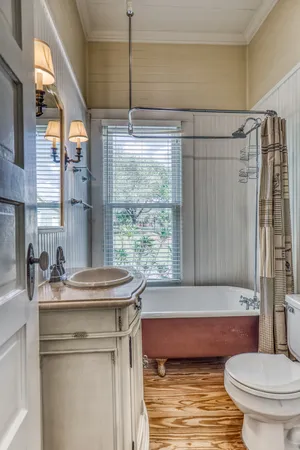 $750,000 | 7257 Kurt Drive, Brenham, TX 77833