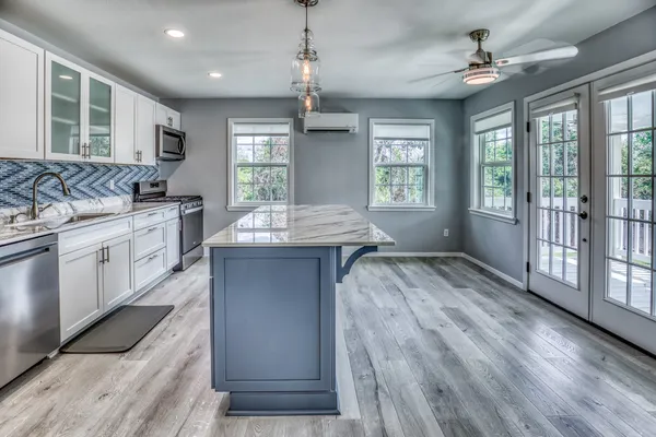 $750,000 | 7257 Kurt Drive, Brenham, TX 77833