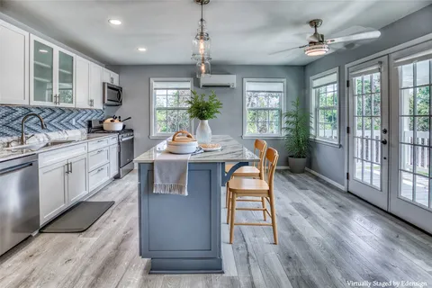 $725,000 | 7257 Kurt Drive, Brenham, TX 77833