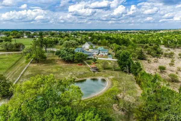 $750,000 | 7257 Kurt Drive, Brenham, TX 77833