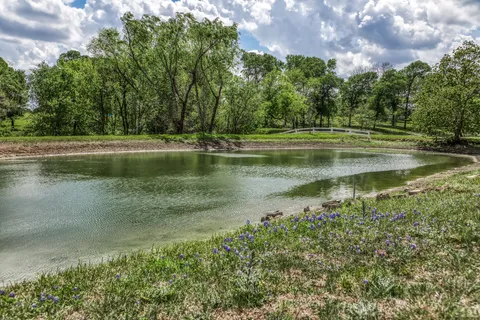 $725,000 | 7257 Kurt Drive, Brenham, TX 77833