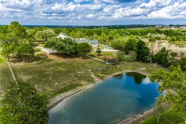 $750,000 | 7257 Kurt Drive, Brenham, TX 77833