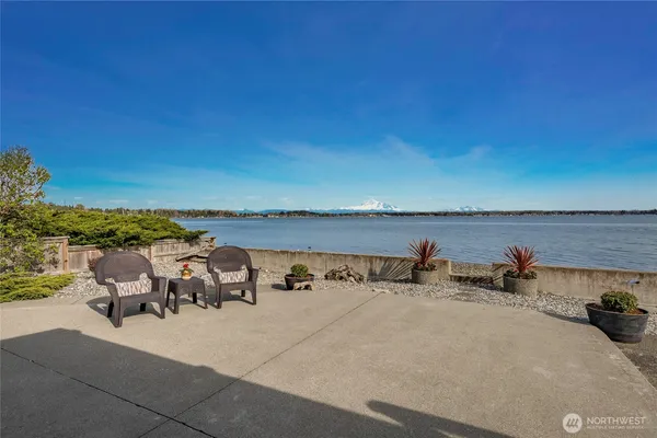 $1,650,000 | 5411 Nootka Loop, Birch Bay, WA 98230