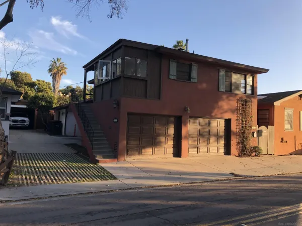 $1,800 | 4109 Mason Street, San Diego, CA 92110