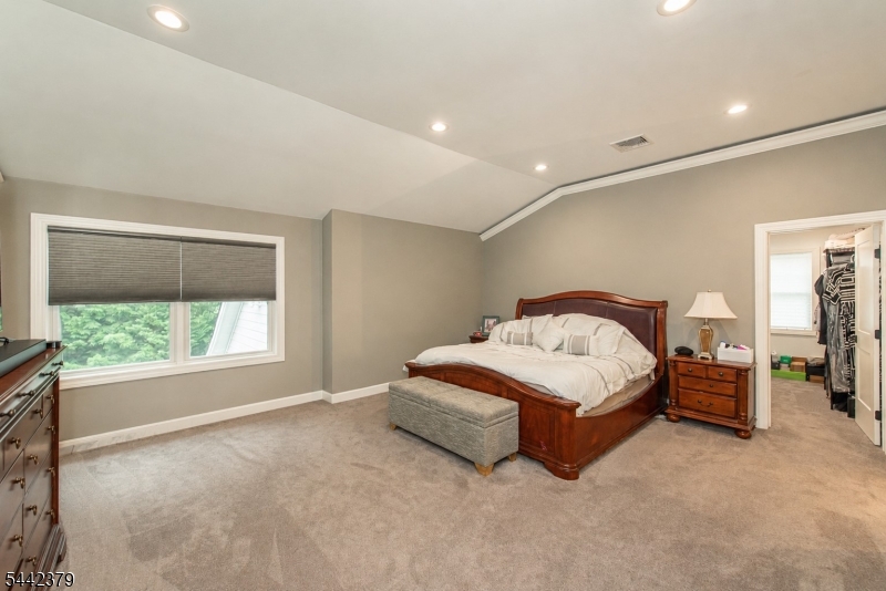57 Coventry Road Wayne, NJ 07470 - Photo 27 of 35