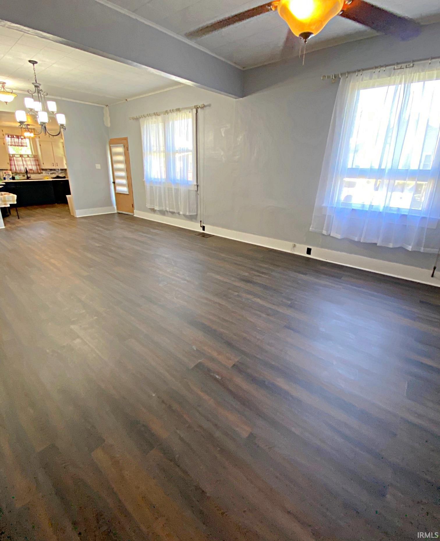 302 West 7th Street Bicknell, IN 47512 - Photo 4 of 22