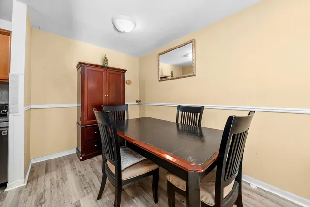 $145,000 | 5 A Kingery Quarter, Unit 5104, Willowbrook, IL 60527