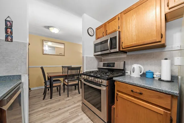 $145,000 | 5 A Kingery Quarter, Unit 5104, Willowbrook, IL 60527