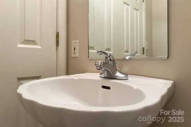 $439,000 | 3 Teresa Way, Black Mountain, NC 28711