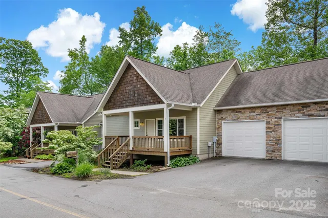 $439,000 | 3 Teresa Way, Black Mountain, NC 28711