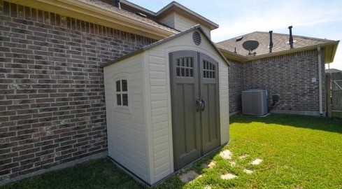 9111 Turnbull Lane Rosenberg, TX 77469 - Photo 29 of 29 a front view of a house with yard