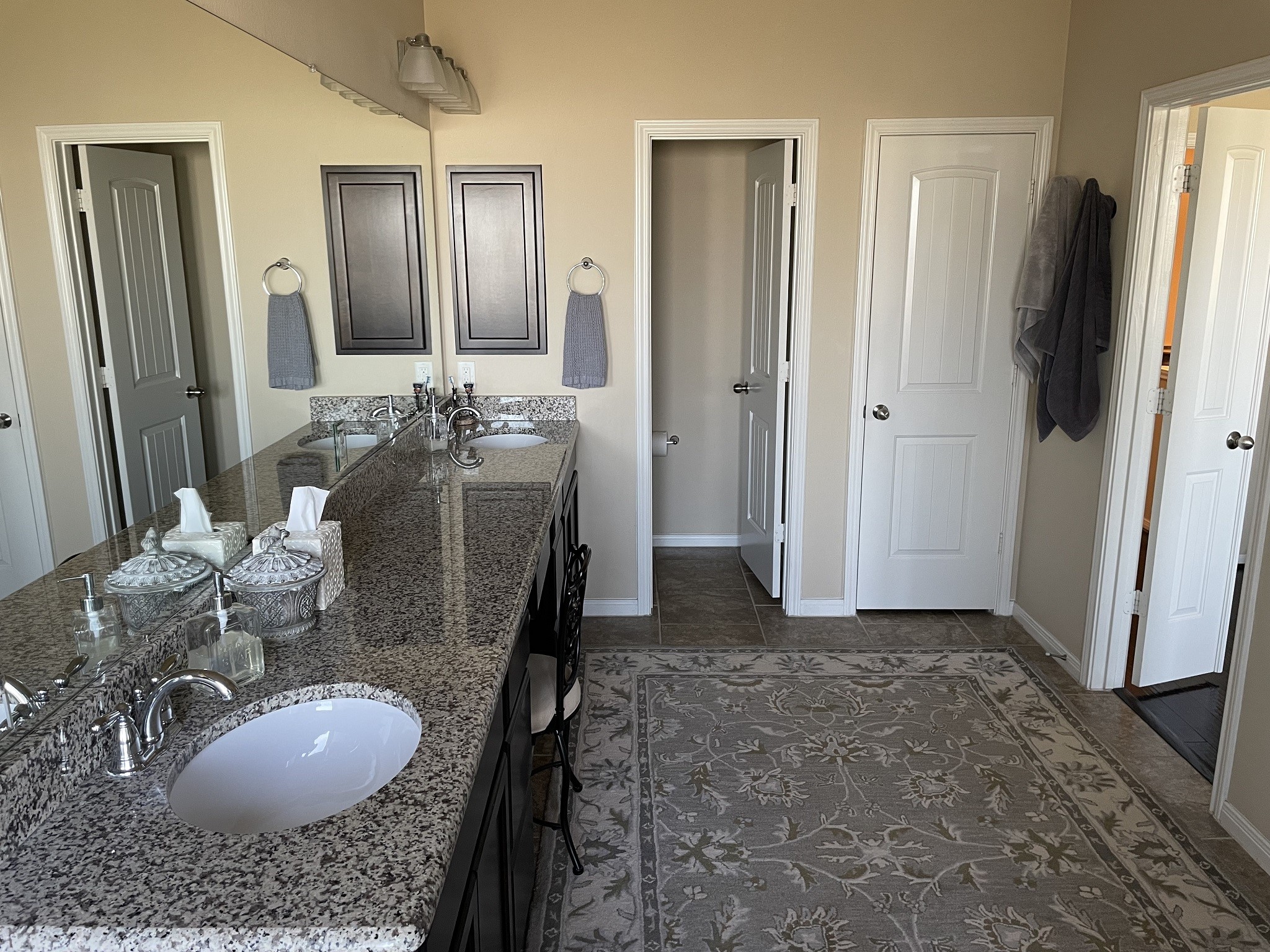 9111 Turnbull Lane Rosenberg, TX 77469 - Photo 9 of 29 a dining room with furniture and wooden floor