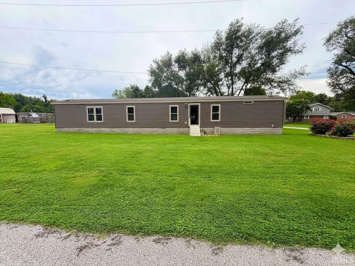 120 7th Street Newberry, IN 47449 - Photo 1 of 21
