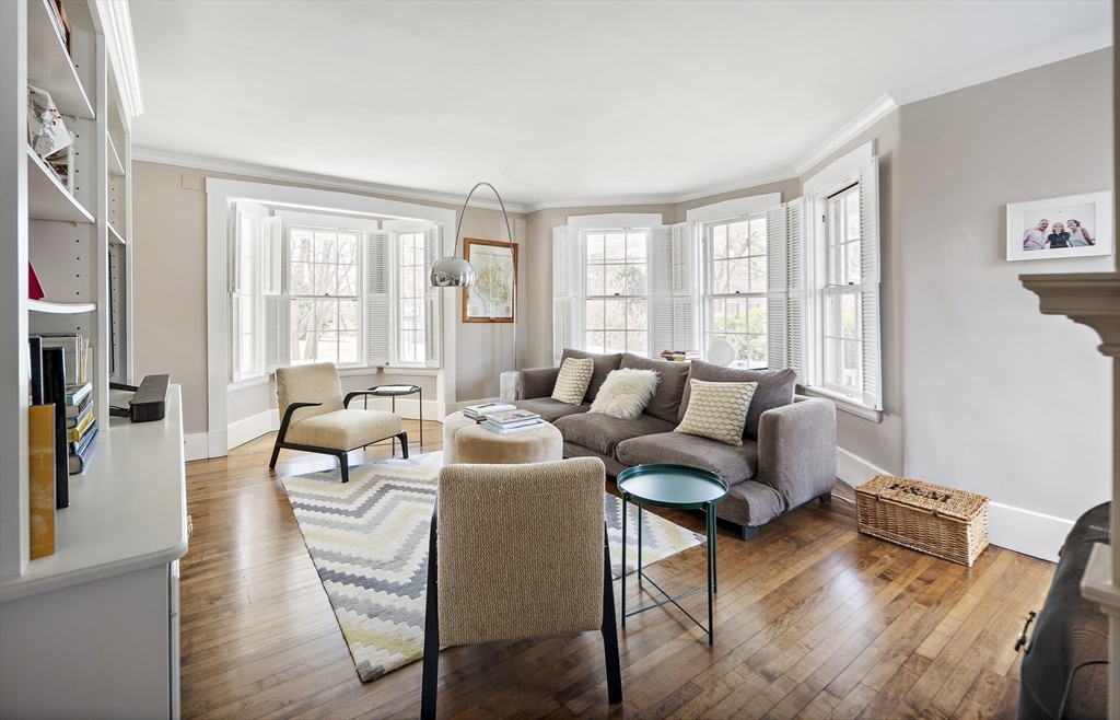 58 Cottage Street Wellesley, MA 02482 - Photo 12 of 28