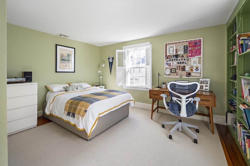 58 Cottage Street Wellesley, MA 02482 - Photo 18 of 28