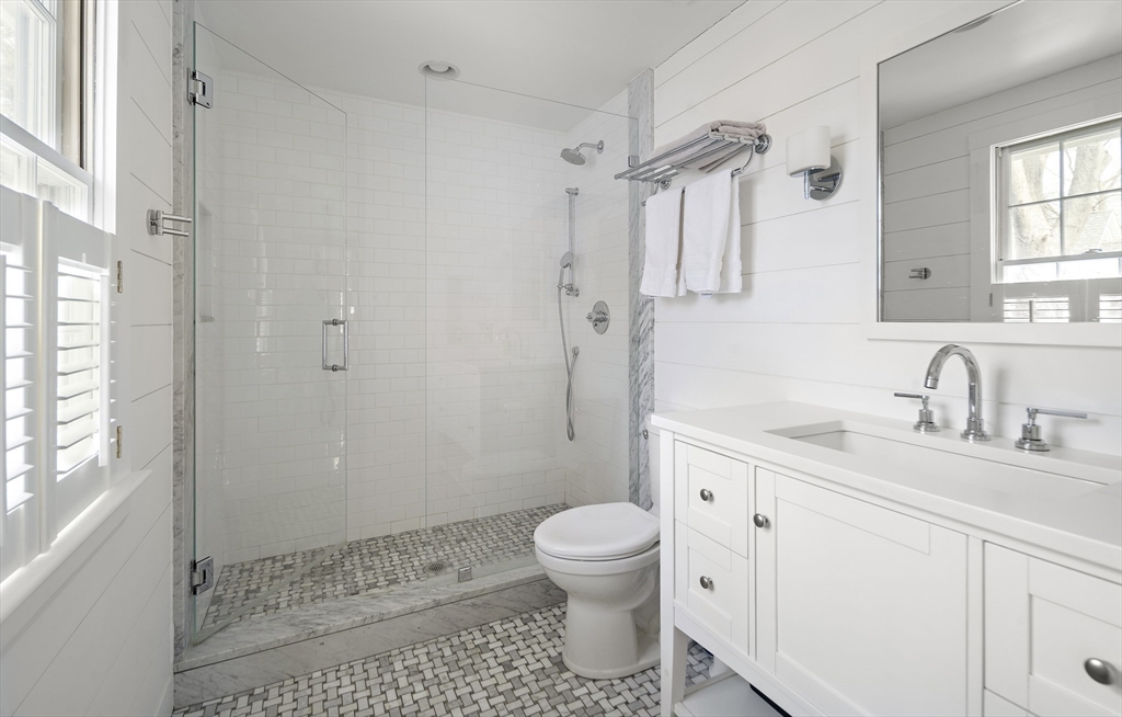 58 Cottage Street Wellesley, MA 02482 - Photo 21 of 28