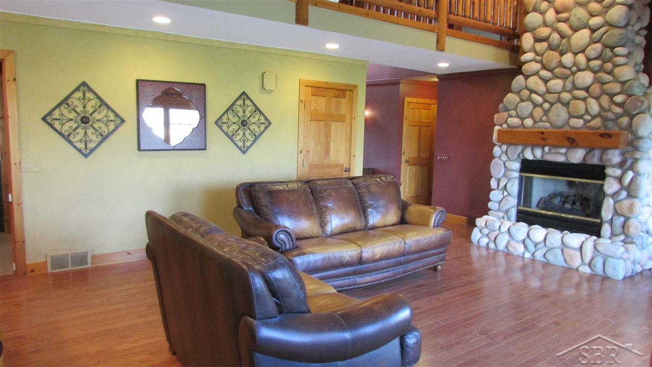4470 Lone Road Freeland, MI 48623 - Photo 12 of 49 31240036-11.JPG