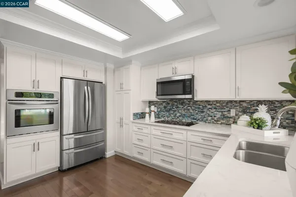 $938,000 | 3386 Rossmoor Parkway, Unit 6, Walnut Creek, CA 94595