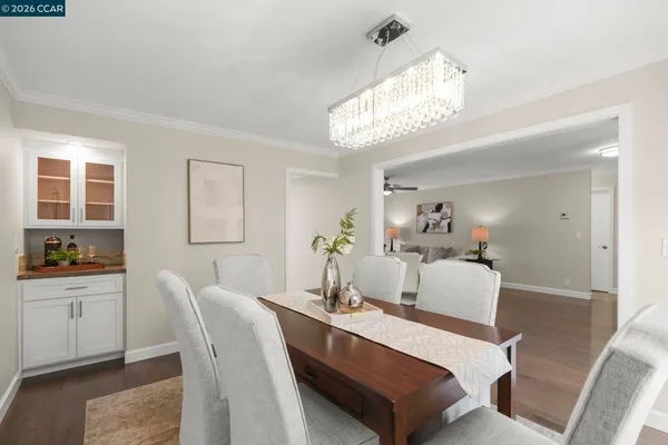$938,000 | 3386 Rossmoor Parkway, Unit 6, Walnut Creek, CA 94595