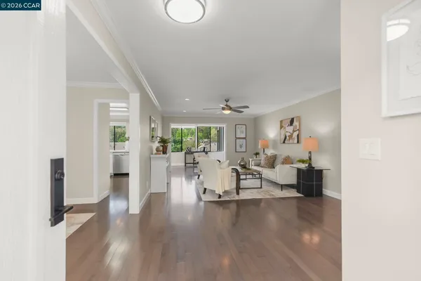 $938,000 | 3386 Rossmoor Parkway, Unit 6, Walnut Creek, CA 94595