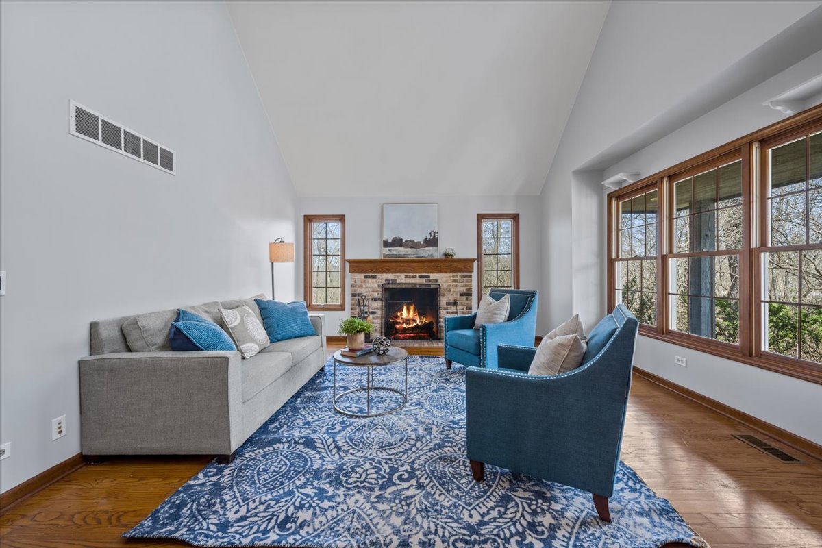 2S808 Banbury Road Batavia, IL 60510 - Photo 6 of 25