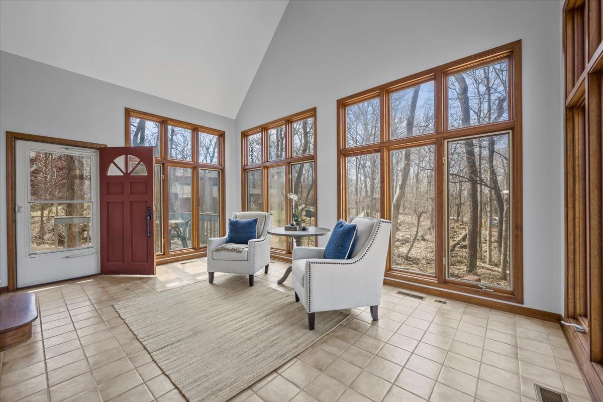 2S808 Banbury Road Batavia, IL 60510 - Photo 10 of 25