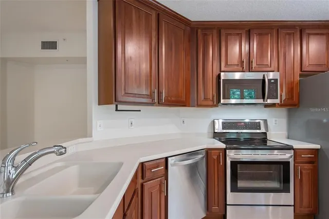 $525,000 | 1007 Celebration Avenue, Unit 201, Celebration, FL 34747
