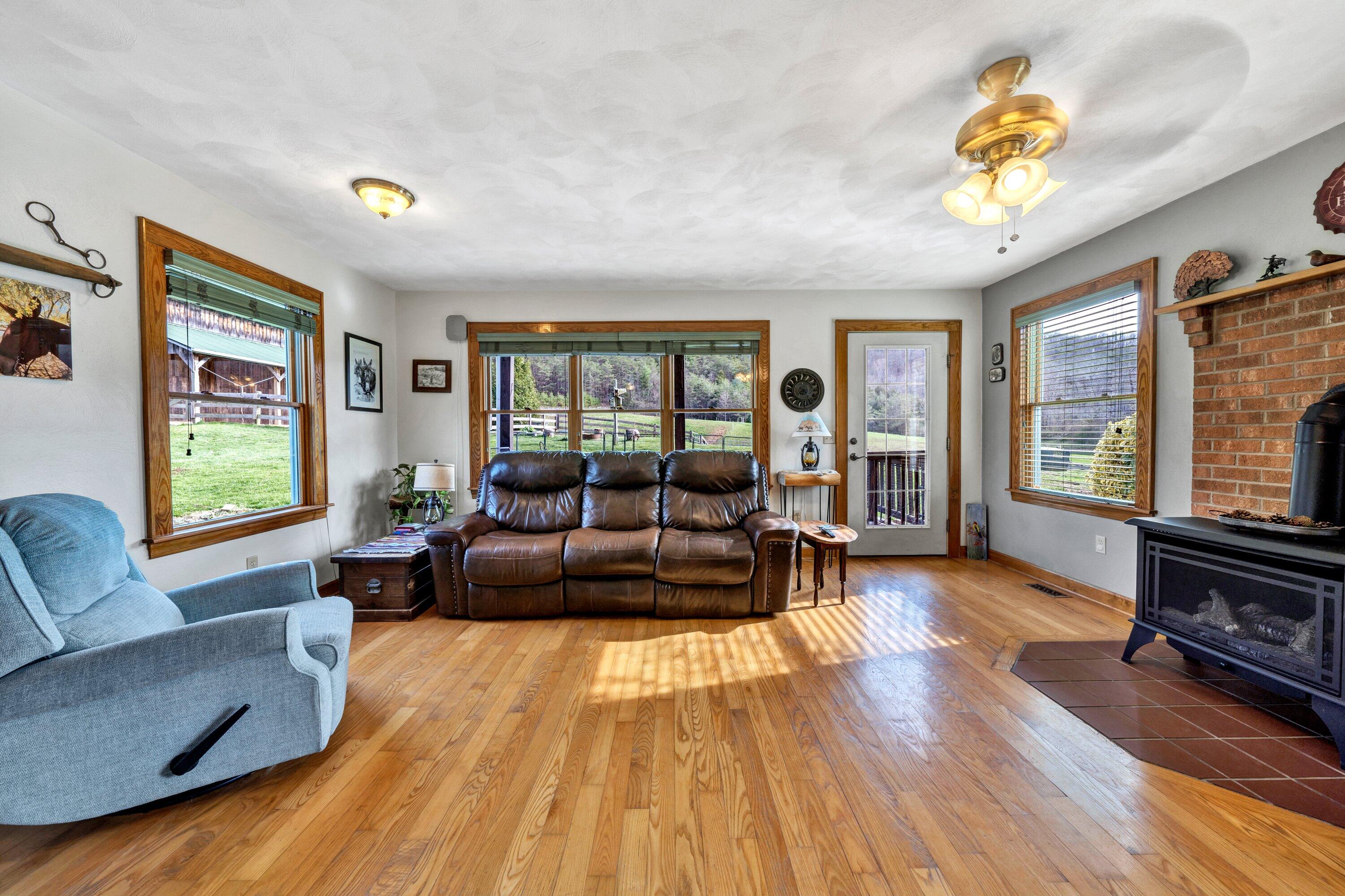 8200 Blacksburg Road Catawba, VA 24070 - Photo 29 of 83 29-DSC00127